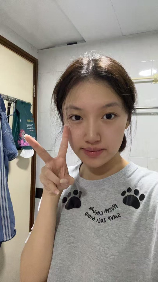 梁瓏慧的照片